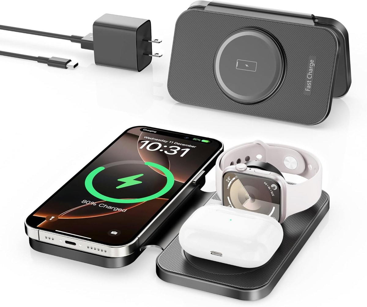 RYND Pocket 3-in-1 Travel Charging Station